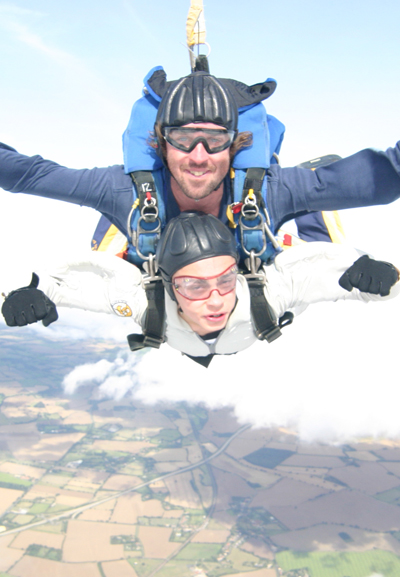 UK Parachuting & Skydiving