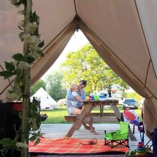 Bell Tent Glamping – Luxury Coastal Glamping & Nature Retreats in Hampshire