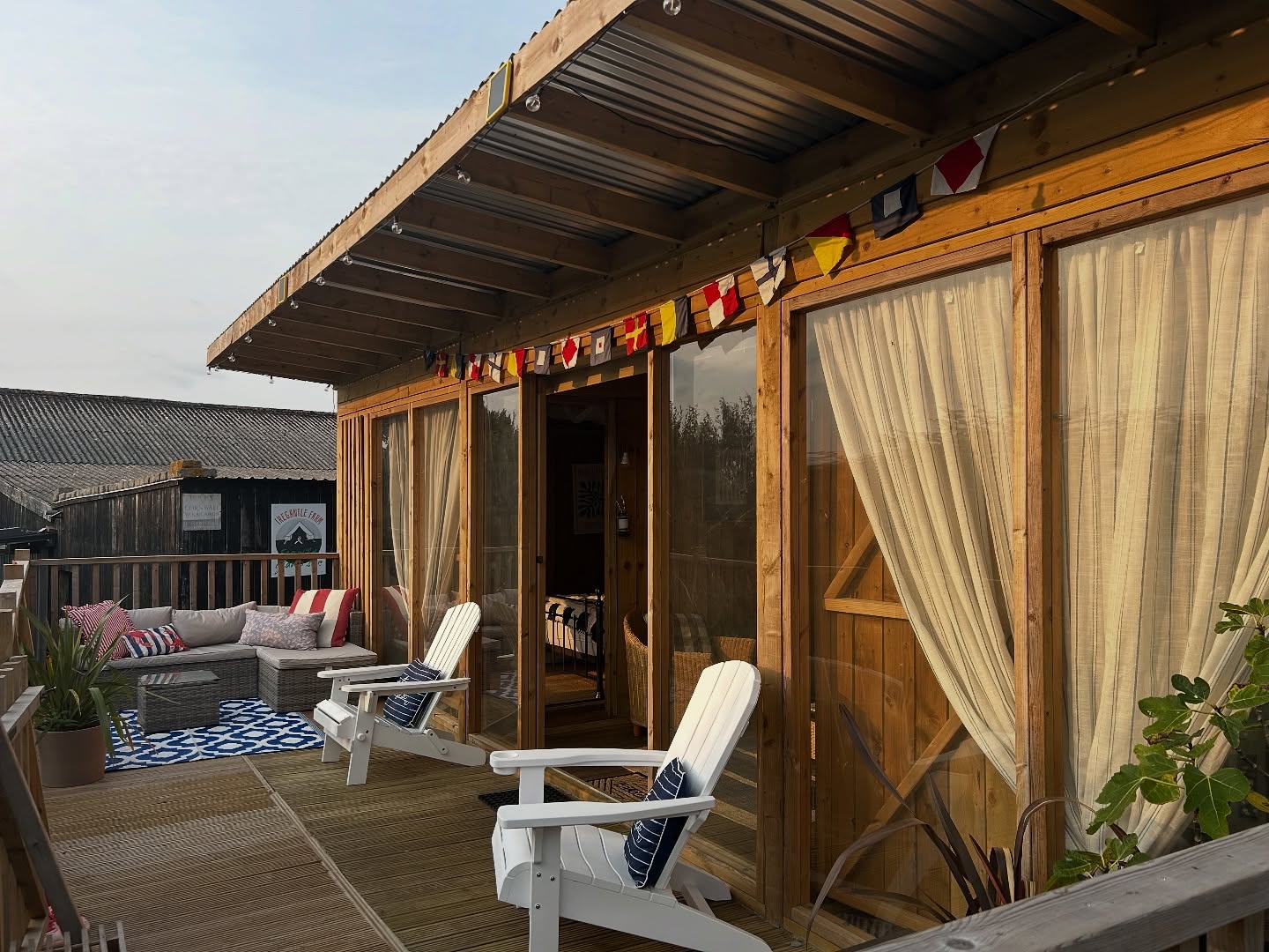 Coastal Glamping at Tregantle Farm – Eco Glamping in Cornwall