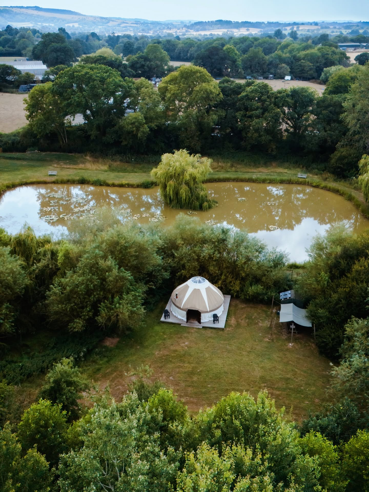 Fluxmere Glamping Retreat - Off-Grid Glamping in North Dorset