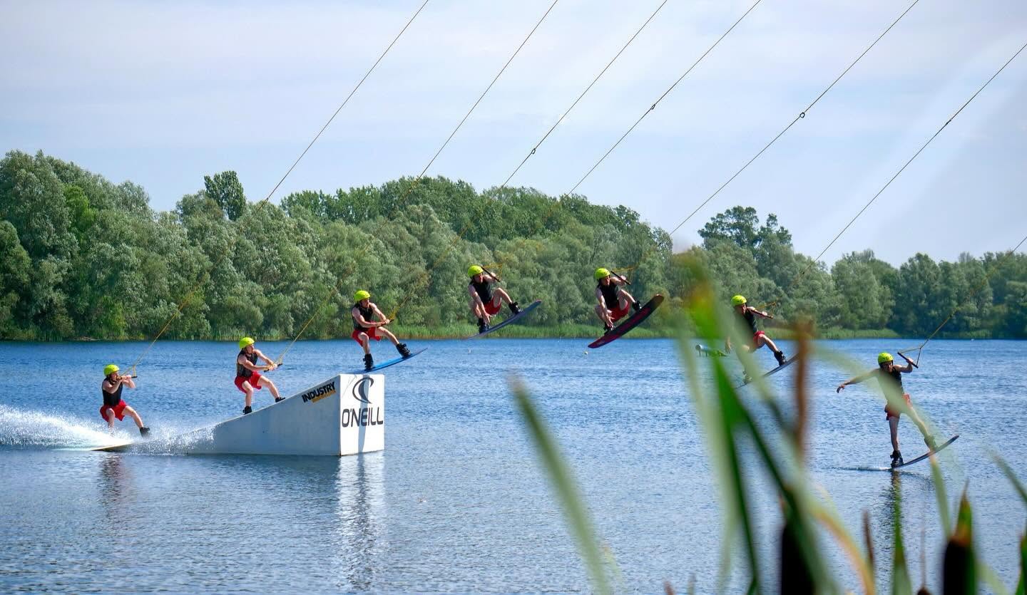 Lake Ashmore, Liquid Skillz – Wakeboarding, SUP & Open Water Swimming near Cambridge
