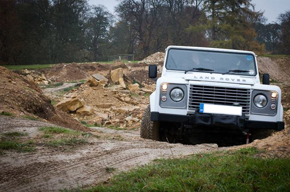 Land Rover Experience East of England – Professional 4x4 Off-Road Driving in Rockingham