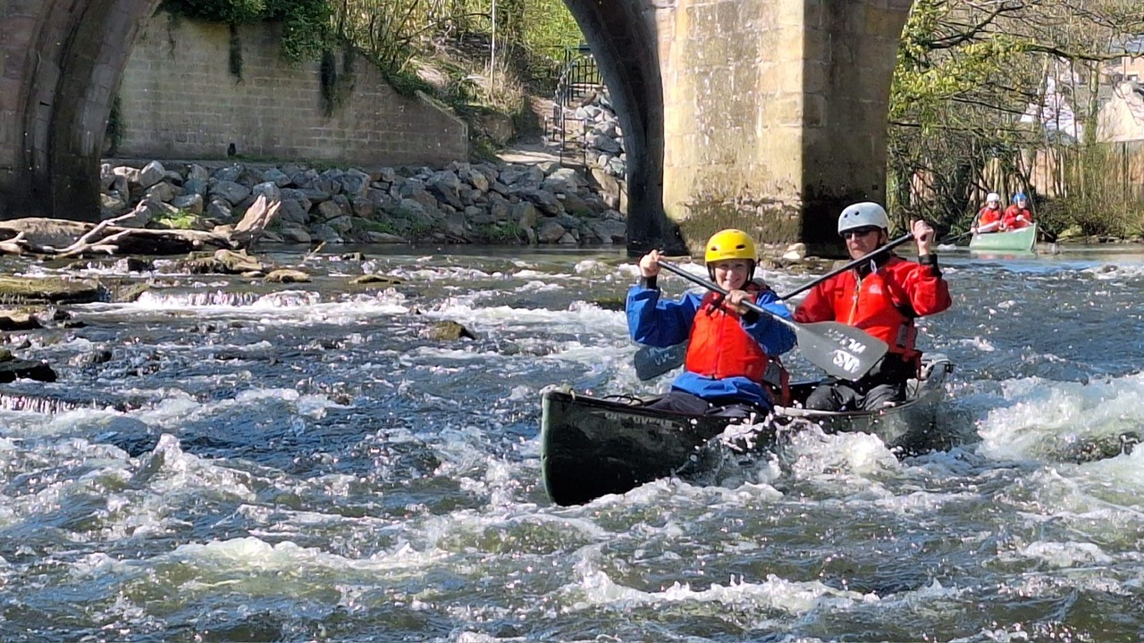 Peaks & Paddles – Outdoor Adventure Activities in the Peak District