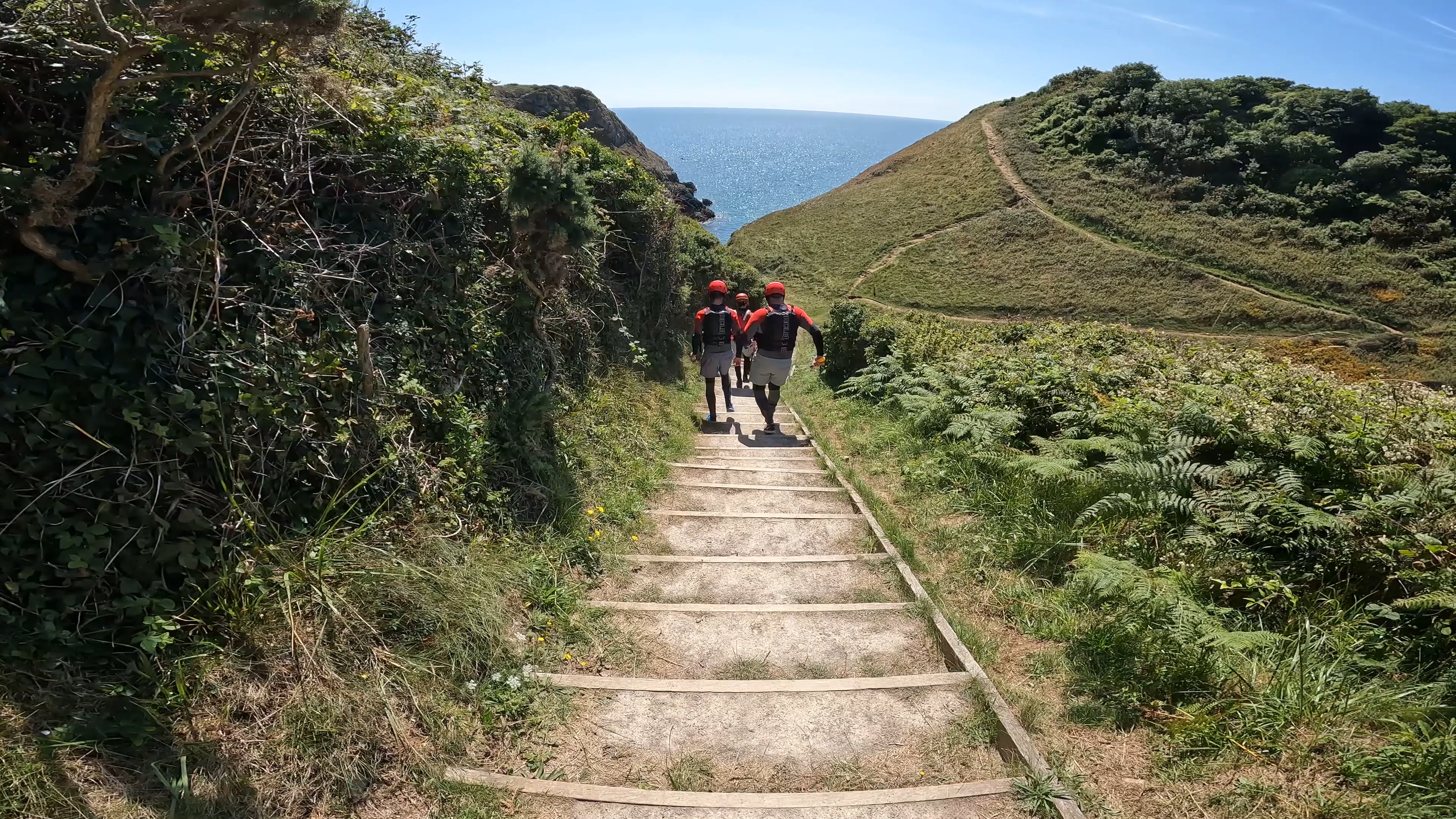 Pembrokeshire Coastal Adventure – Coasteering & Climbing Near Tenby, West Wales