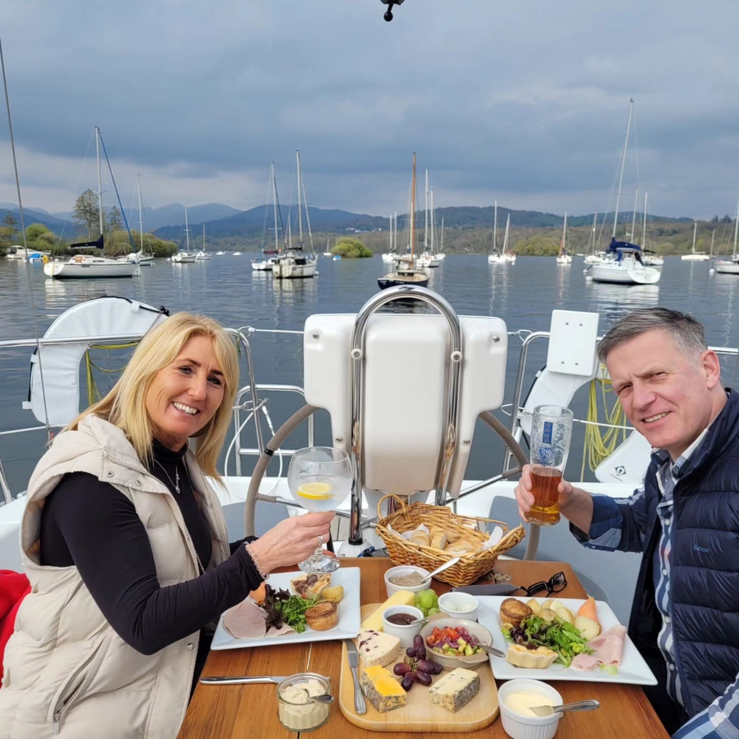 Sail ‘n’ Dine – Windermere Sailing & Dining Experiences in the Lake District