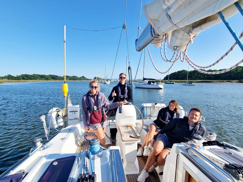 Salty Sailing – Sailing Charters, RYA Courses & Sea Adventures on the Solent