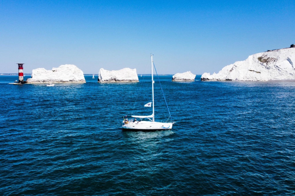 Salty Sailing – Sailing Charters, RYA Courses & Sea Adventures on the Solent