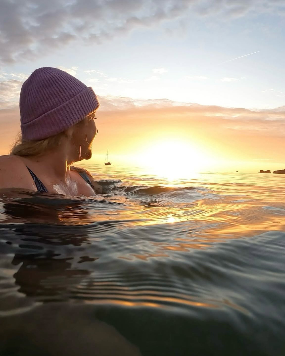 The Wild Swimming Co. – Empowering Swims & Wellness Retreats across the UK