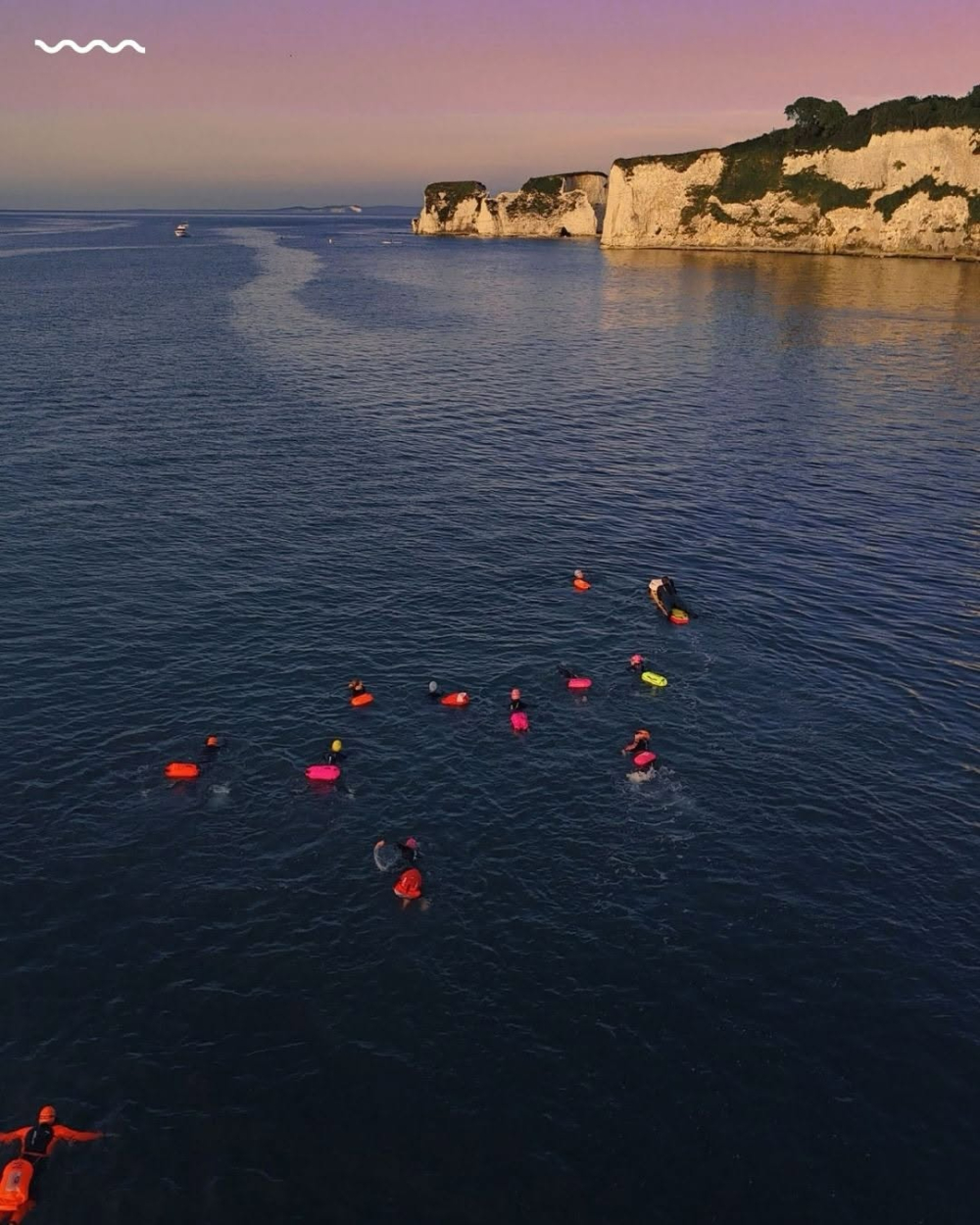 The Wild Swimming Co. – Empowering Swims & Wellness Retreats across the UK
