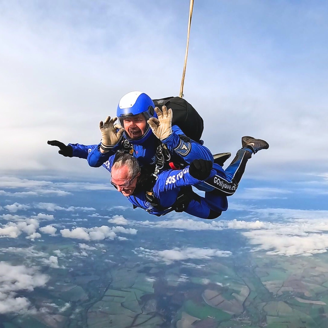 Skydiving in Wiltshire with Go Skydive
